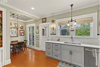 4249 SE Stark St, Portland, OR 97215 - Photo 18