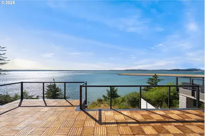 1940 Pacific View Ln, Coos Bay, OR 97420 - Photo 46