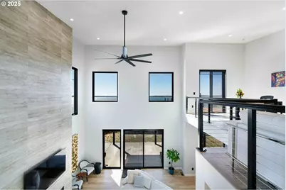 1940 Pacific View Ln, Coos Bay, OR 97420 - Photo 38