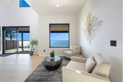 1940 Pacific View Ln, Coos Bay, OR 97420 - Photo 20