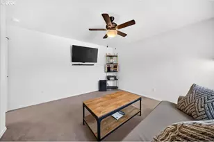 228 E 12th St, Lafayette, OR 97127 - Photo 24