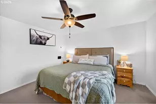 228 E 12th St, Lafayette, OR 97127 - Photo 20