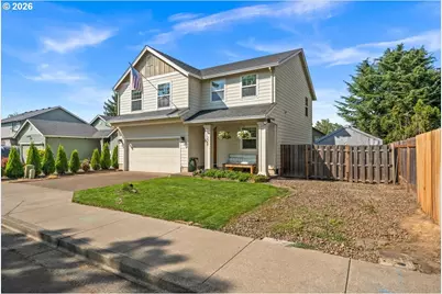 228 E 12th St, Lafayette, OR 97127 - Photo 2