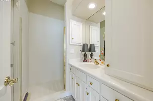 755 Sand Ave, Eugene, OR 97401 - Photo 24