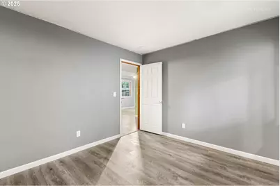 21 Oriole Ln, Lake Oswego, OR 97035 - Photo 24