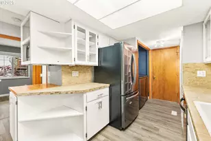 21 Oriole Ln, Lake Oswego, OR 97035 - Photo 10