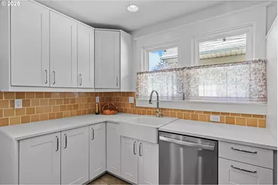 1411 SE 51st Ave, Portland, OR 97215 - Photo 14