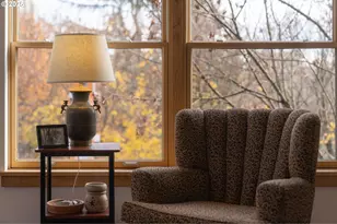 821 NW 11th Ave, Portland, OR 97209 - Photo 10