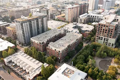 821 NW 11th Ave #321, Portland, OR 97209 - Photo 40