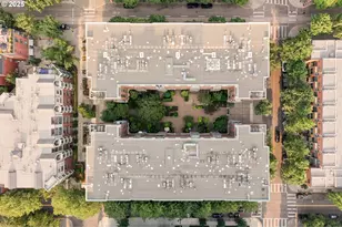 821 NW 11th Ave, Portland, OR 97209 - Photo 38