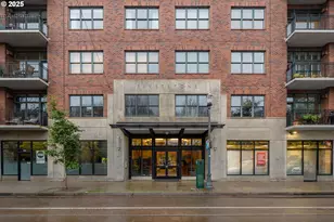 821 NW 11th Ave, Portland, OR 97209 - Photo 48