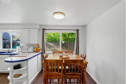 513 E Hollister St, Stayton, OR 97383 - Photo 14