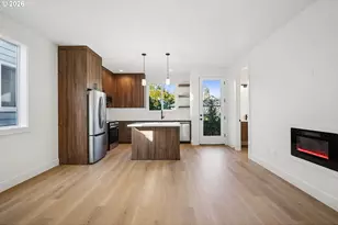 9568 SW 91st Ave, Portland, OR 97223 - Photo 2