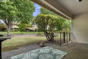 15845 SW Greens Way, Portland, OR 97224 - Photo 34