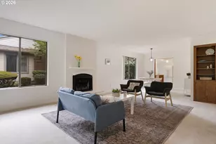 15845 SW Greens Way, Portland, OR 97224 - Photo 8