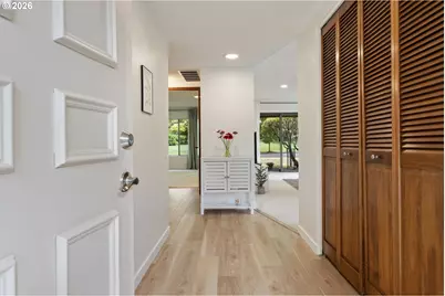 15845 SW Greens Way, Portland, OR 97224 - Photo 6