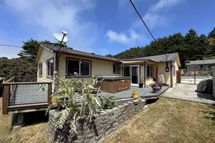 30388 Hillside Terrace, Gold Beach, OR 97444 - Photo 8