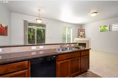 3721 NW 121st Cir, Vancouver, WA 98685 - Photo 8