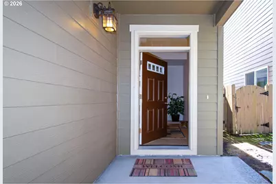 3721 NW 121st Cir, Vancouver, WA 98685 - Photo 2