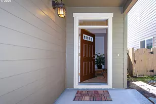 3721 NW 121st Cir, Vancouver, WA 98685 - Photo 2