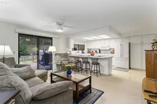 3788 SE 25th St, Gresham, OR 97080 - Photo 2