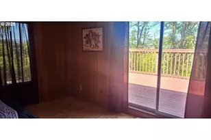 522 SE Hillside Dr, Roseburg, OR 97470 - Photo 20