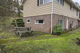 522 SE Hillside Dr, Roseburg, OR 97470 - Photo 6