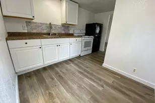 522 SE Hillside Dr, Roseburg, OR 97470 - Photo 26