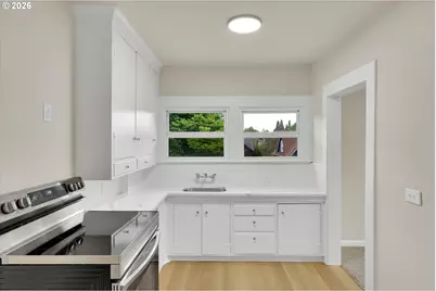4030 SE Main St, Portland, OR 97214 - Photo 30
