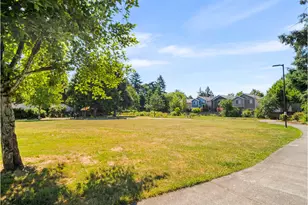 10626 SE 75th Ave, Milwaukie, OR 97222 - Photo 42