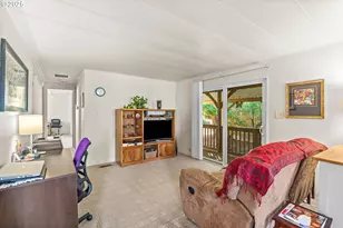 1800 Lakewood Ct, Eugene, OR 97402 - Photo 16