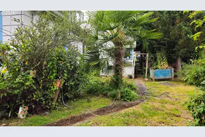 63721 Harriet Rd, Coos Bay, OR 97420 - Photo 22