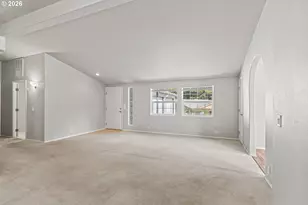 2138 Lynne Dr, North Bend, OR 97459 - Photo 6