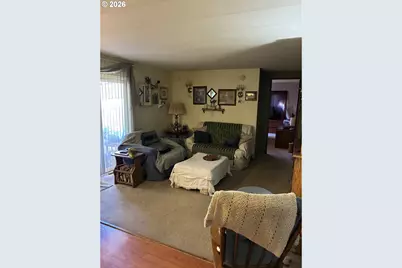 Sandy Blvd NE #15, Fairview, OR 97024 - Photo 8