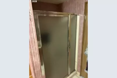 Sandy Blvd NE #15, Fairview, OR 97024 - Photo 8