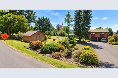 9798 SE Hillcrest Rd, Happy Valley, OR 97086 - Photo 1