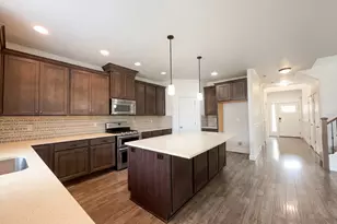 12779 Lindsay Anne Ln, Oregon City, OR 97045 - Photo 2