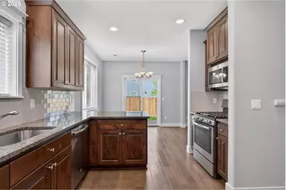 410 Rentfro Way, Newberg, OR 97132 - Photo 12