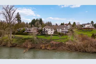 31286 SW Willamette Way W, Wilsonville, OR 97070 - Photo 42