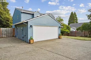 14727 SW Brooke Ct, Sherwood, OR 97140 - Photo 2