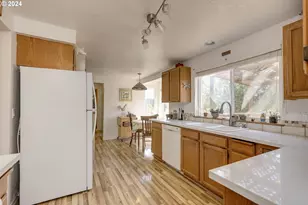 515 SE Palmer Ln, Dayton, OR 97114 - Photo 6