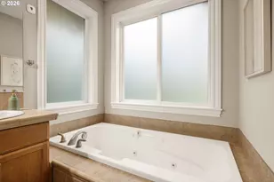 16550 Anna Eve Dr, Milwaukie, OR 97267 - Photo 22