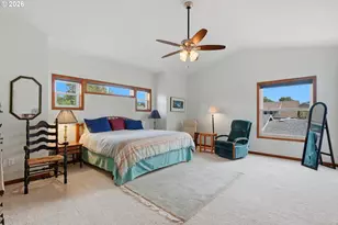 1616 SE 87th Ave, Portland, OR 97216 - Photo 4
