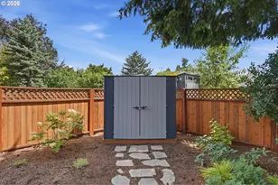 1616 SE 87th Ave, Portland, OR 97216 - Photo 40