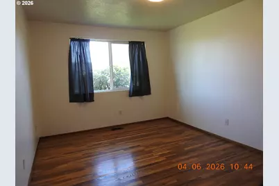 1415 Thompson Rd, Woodburn, OR 97071 - Photo 10