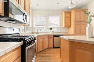 11736 Finnegans Way, Oregon City, OR 97045 - Photo 16