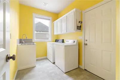 11736 Finnegans Way, Oregon City, OR 97045 - Photo 40