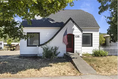 135 E Broadway St, Goldendale, WA 98620 - Photo 1