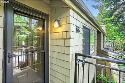 88 Galen St, Lake Oswego, OR 97035 - Photo 2