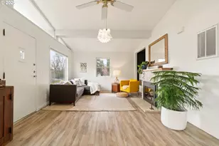 12655 SE 26th Ave, Milwaukie, OR 97222 - Photo 4